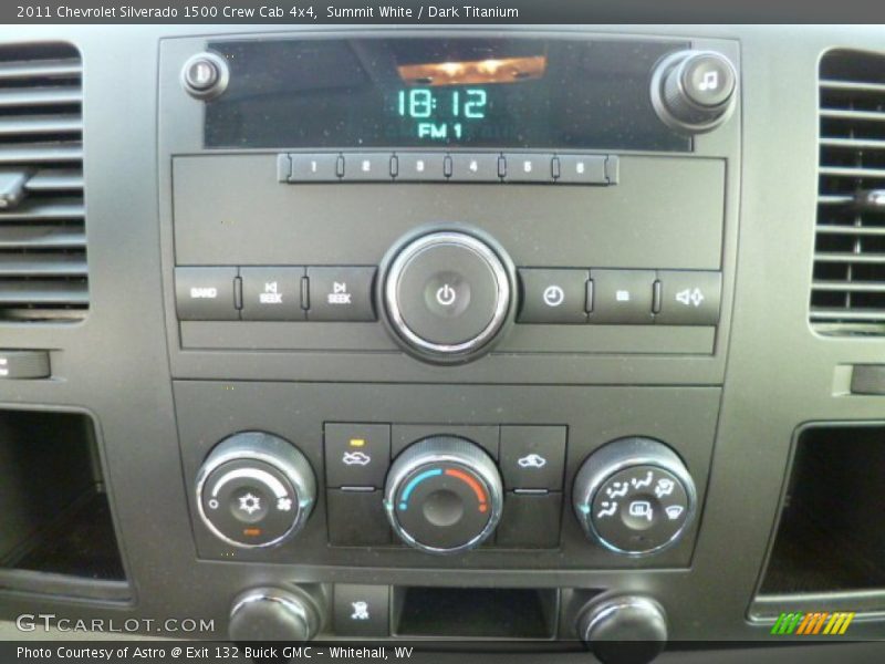 Controls of 2011 Silverado 1500 Crew Cab 4x4