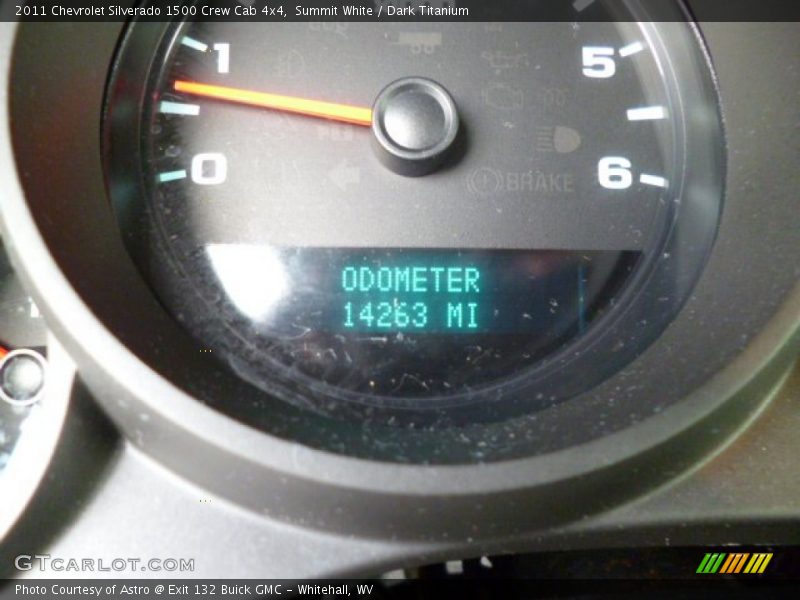 Summit White / Dark Titanium 2011 Chevrolet Silverado 1500 Crew Cab 4x4