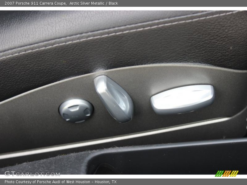 Arctic Silver Metallic / Black 2007 Porsche 911 Carrera Coupe