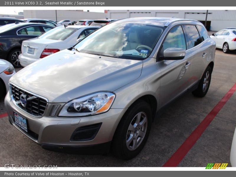 Seashell Metallic / Sandstone Beige 2011 Volvo XC60 3.2