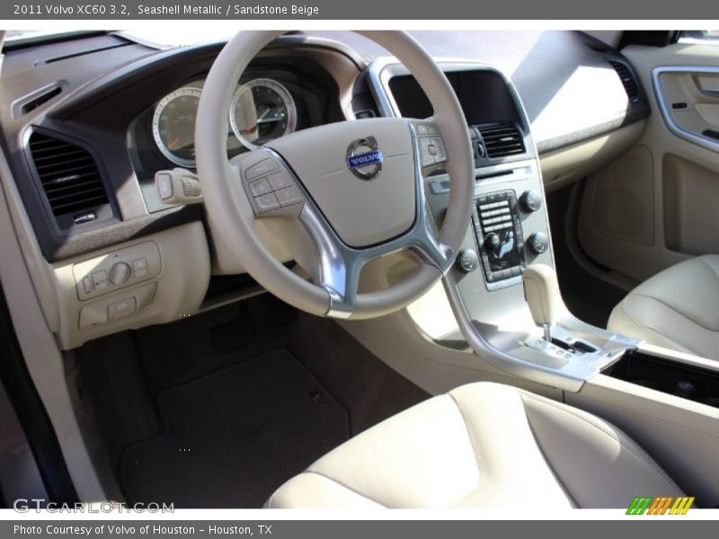Seashell Metallic / Sandstone Beige 2011 Volvo XC60 3.2