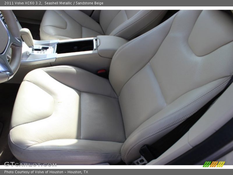 Seashell Metallic / Sandstone Beige 2011 Volvo XC60 3.2