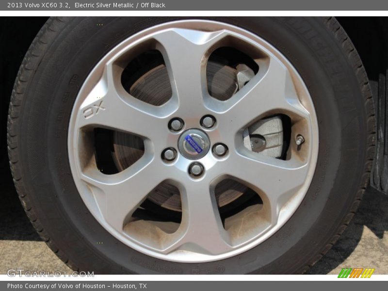 Electric Silver Metallic / Off Black 2013 Volvo XC60 3.2
