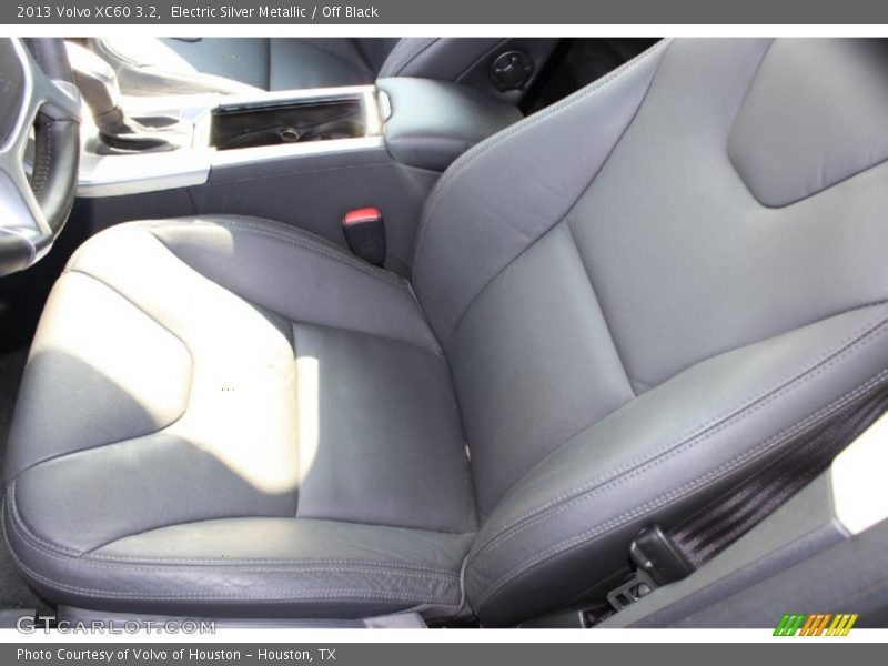 Electric Silver Metallic / Off Black 2013 Volvo XC60 3.2