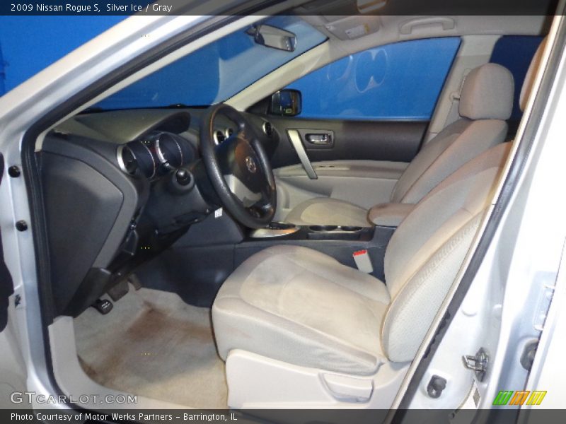 Silver Ice / Gray 2009 Nissan Rogue S