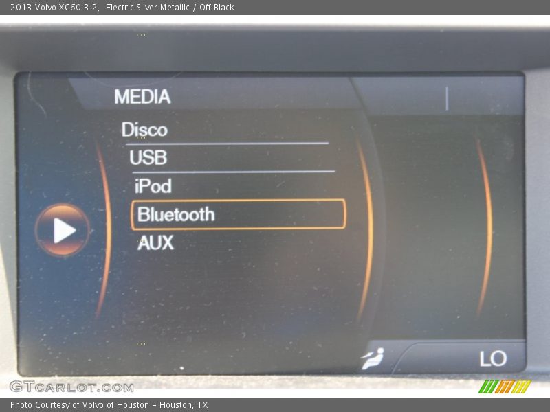 Electric Silver Metallic / Off Black 2013 Volvo XC60 3.2