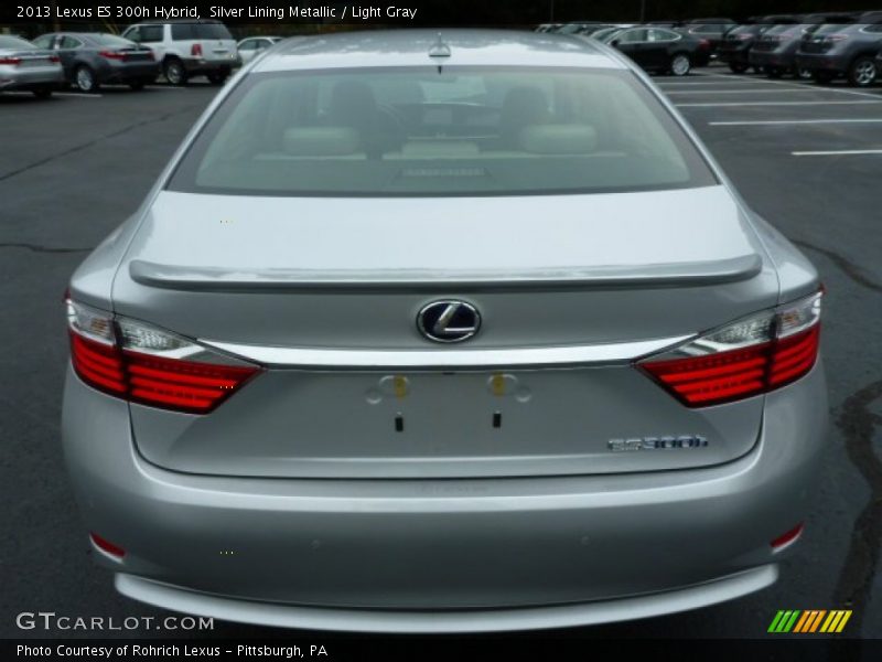 Silver Lining Metallic / Light Gray 2013 Lexus ES 300h Hybrid