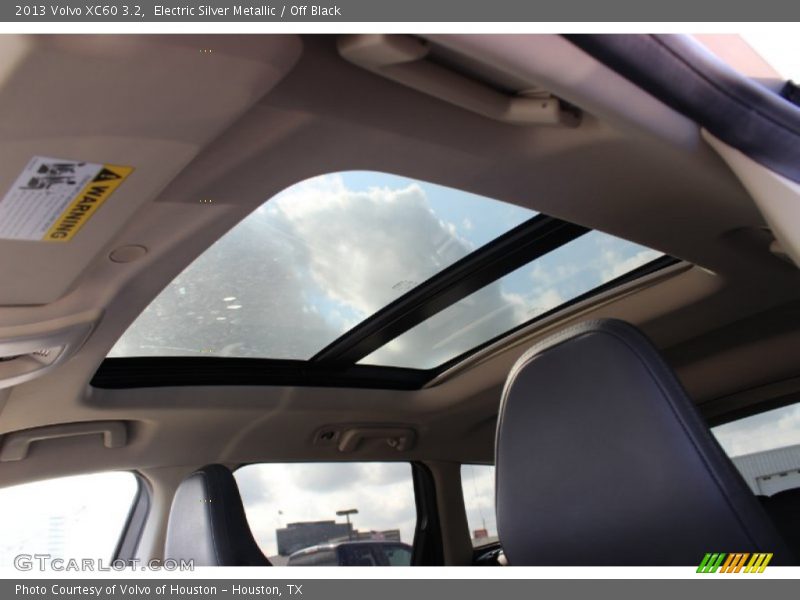 Electric Silver Metallic / Off Black 2013 Volvo XC60 3.2