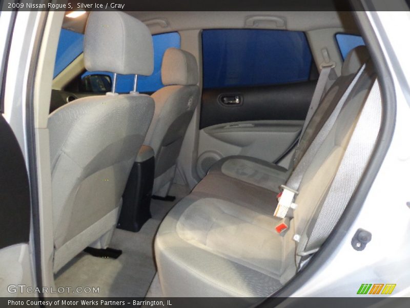 Silver Ice / Gray 2009 Nissan Rogue S