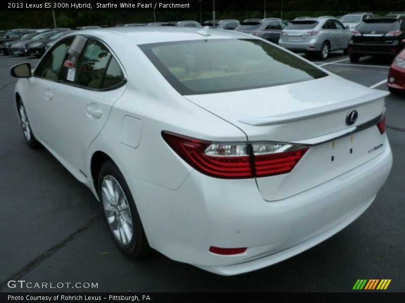 Starfire White Pearl / Parchment 2013 Lexus ES 300h Hybrid