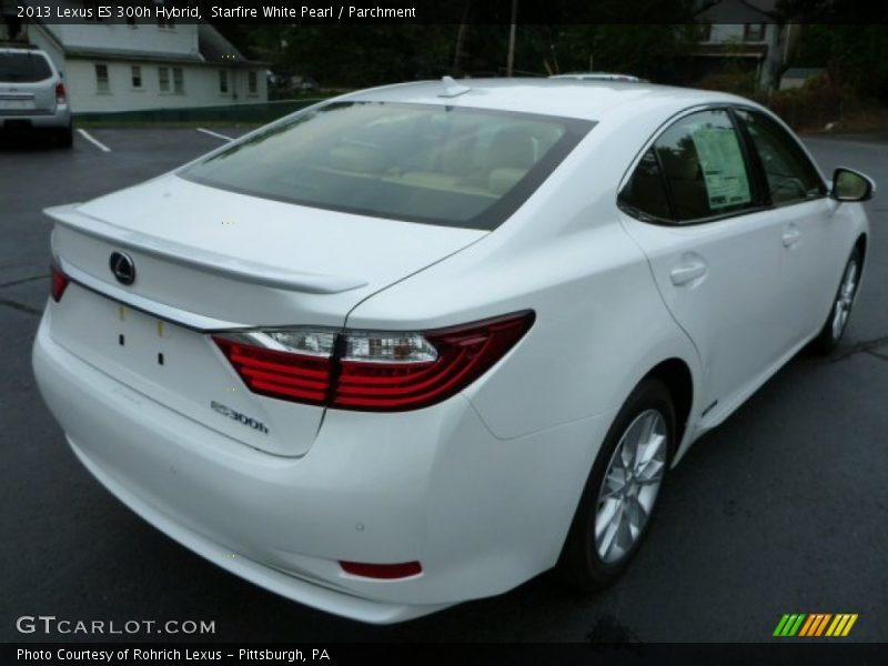 Starfire White Pearl / Parchment 2013 Lexus ES 300h Hybrid