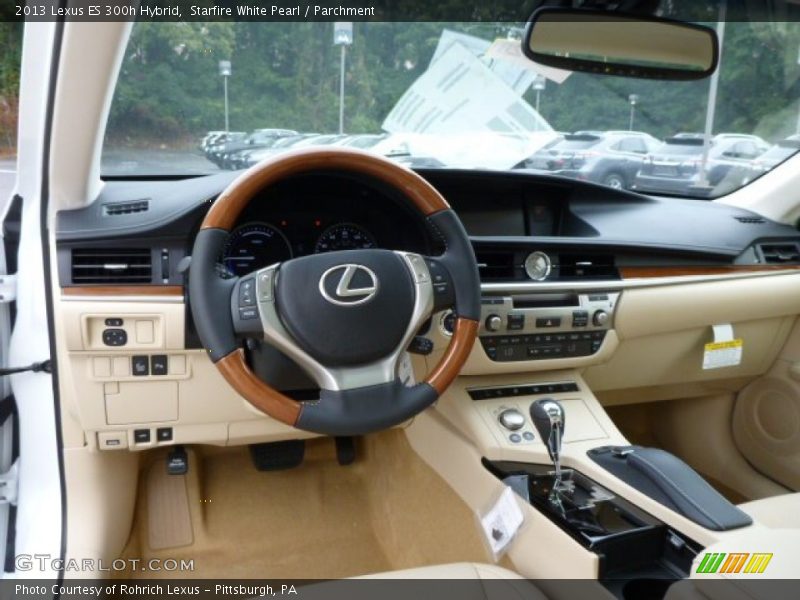 Starfire White Pearl / Parchment 2013 Lexus ES 300h Hybrid