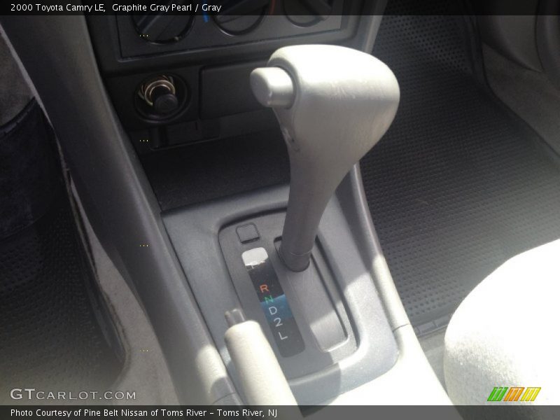 Graphite Gray Pearl / Gray 2000 Toyota Camry LE