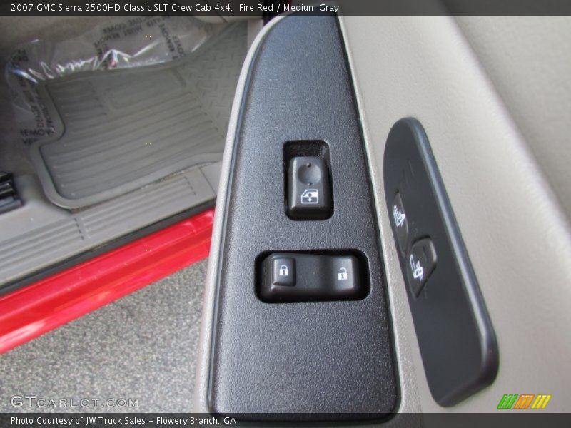 Fire Red / Medium Gray 2007 GMC Sierra 2500HD Classic SLT Crew Cab 4x4
