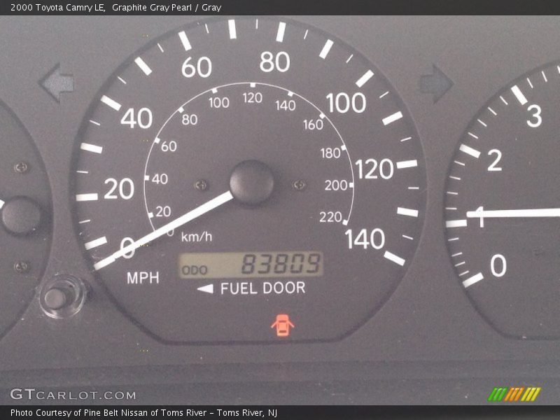 Graphite Gray Pearl / Gray 2000 Toyota Camry LE