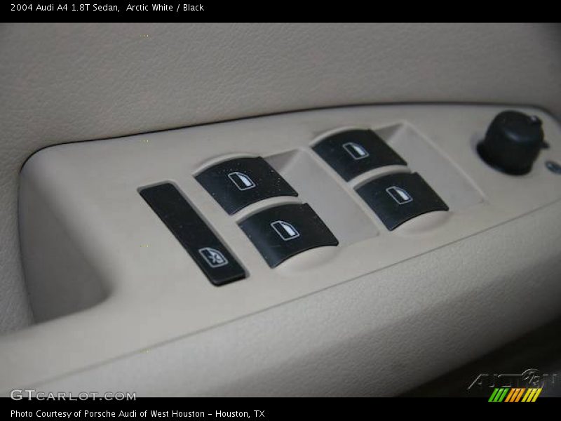 Arctic White / Black 2004 Audi A4 1.8T Sedan