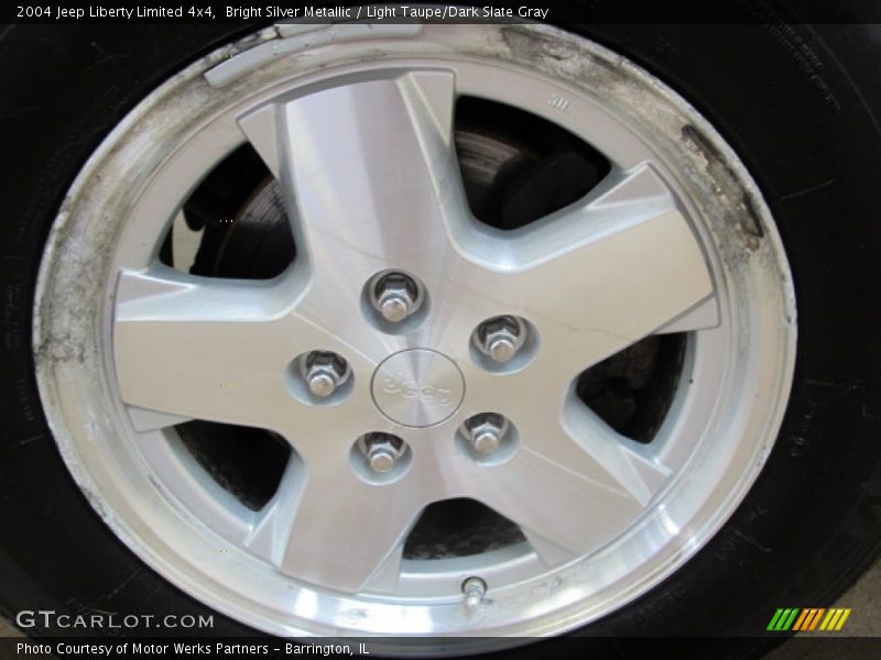 Bright Silver Metallic / Light Taupe/Dark Slate Gray 2004 Jeep Liberty Limited 4x4