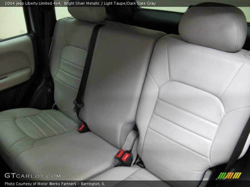 Bright Silver Metallic / Light Taupe/Dark Slate Gray 2004 Jeep Liberty Limited 4x4