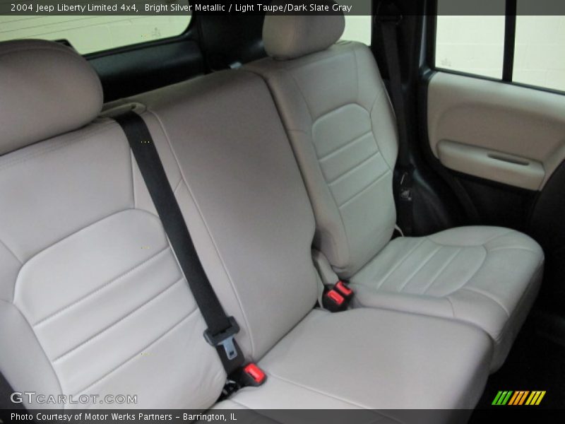 Bright Silver Metallic / Light Taupe/Dark Slate Gray 2004 Jeep Liberty Limited 4x4