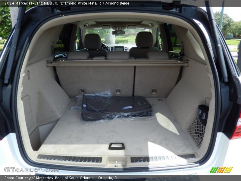 Diamond White Metallic / Almond Beige 2014 Mercedes-Benz ML 350