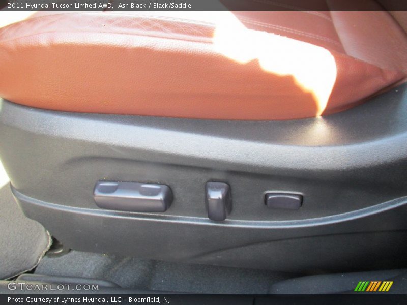 Ash Black / Black/Saddle 2011 Hyundai Tucson Limited AWD