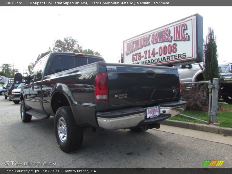 Dark Green Satin Metallic / Medium Parchment 2004 Ford F250 Super Duty Lariat SuperCab 4x4