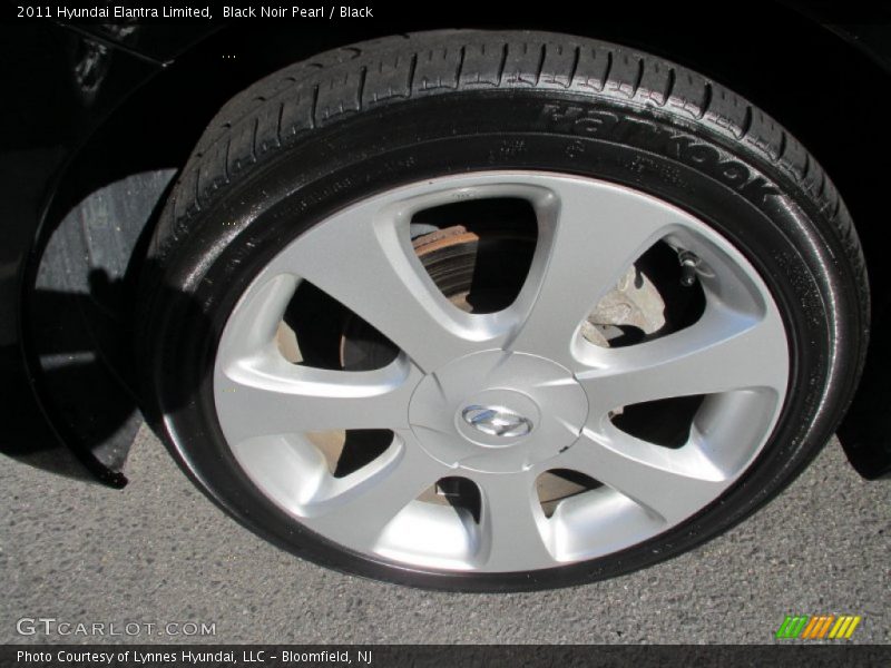 Black Noir Pearl / Black 2011 Hyundai Elantra Limited