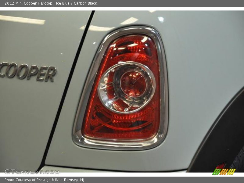 Ice Blue / Carbon Black 2012 Mini Cooper Hardtop