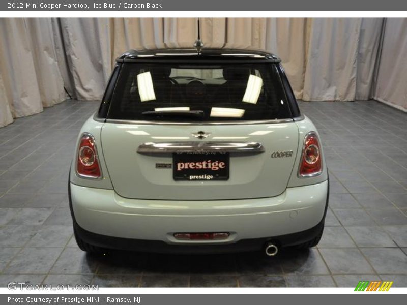 Ice Blue / Carbon Black 2012 Mini Cooper Hardtop