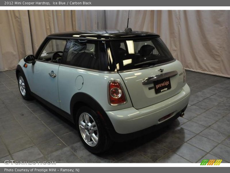 Ice Blue / Carbon Black 2012 Mini Cooper Hardtop