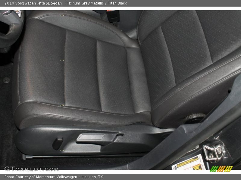 Platinum Grey Metallic / Titan Black 2010 Volkswagen Jetta SE Sedan