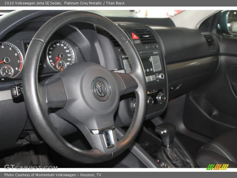 Platinum Grey Metallic / Titan Black 2010 Volkswagen Jetta SE Sedan