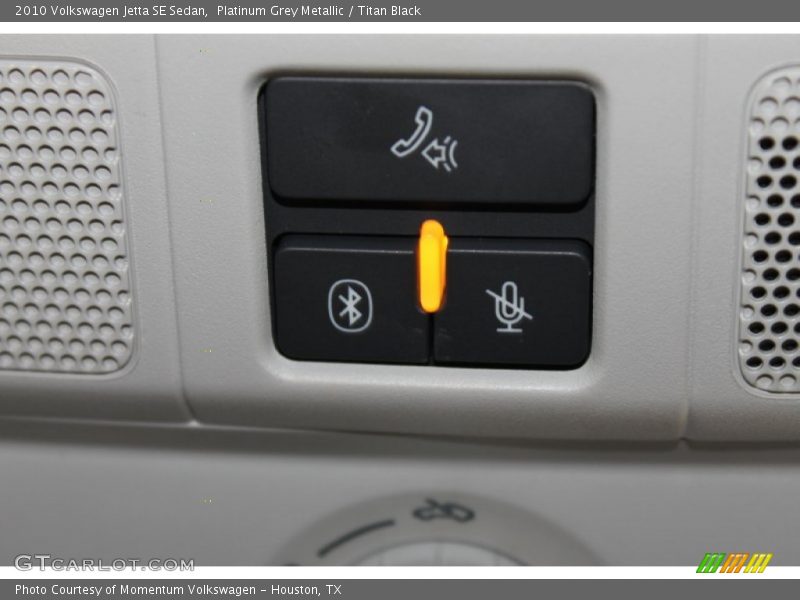 Platinum Grey Metallic / Titan Black 2010 Volkswagen Jetta SE Sedan
