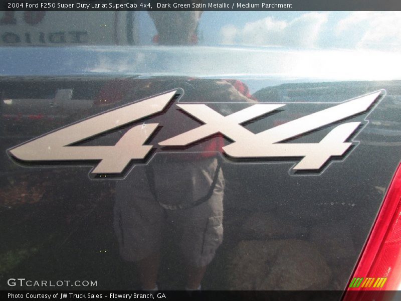 Dark Green Satin Metallic / Medium Parchment 2004 Ford F250 Super Duty Lariat SuperCab 4x4