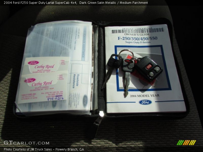 Dark Green Satin Metallic / Medium Parchment 2004 Ford F250 Super Duty Lariat SuperCab 4x4