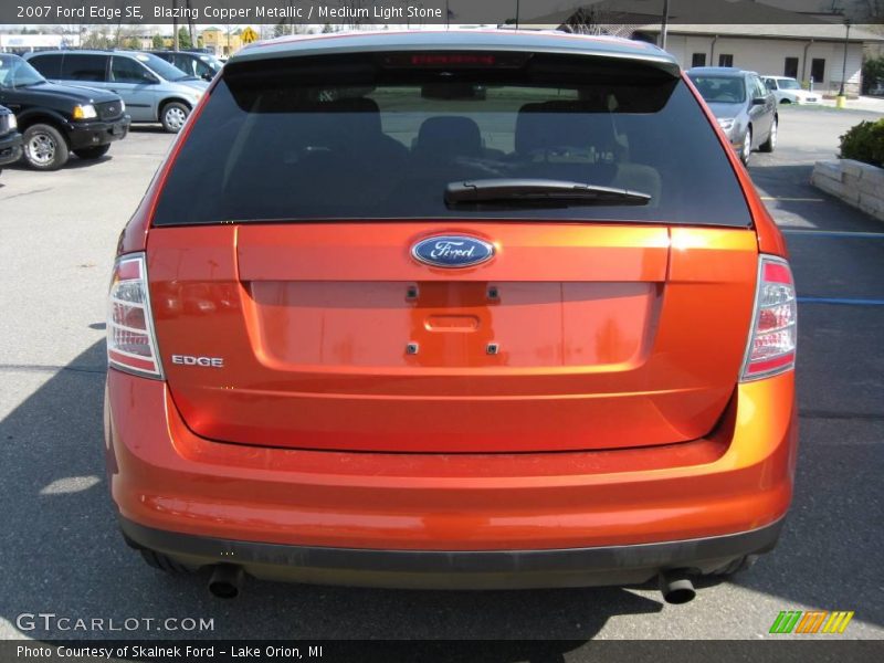 Blazing Copper Metallic / Medium Light Stone 2007 Ford Edge SE