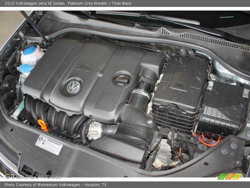 Platinum Grey Metallic / Titan Black 2010 Volkswagen Jetta SE Sedan