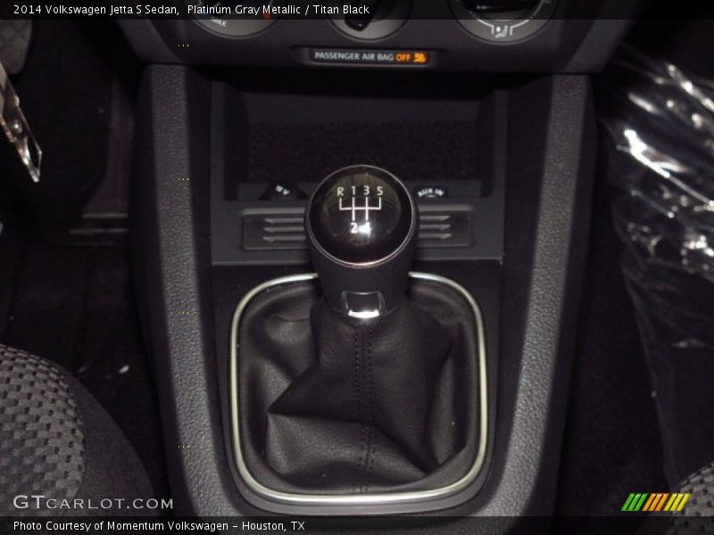 Platinum Gray Metallic / Titan Black 2014 Volkswagen Jetta S Sedan