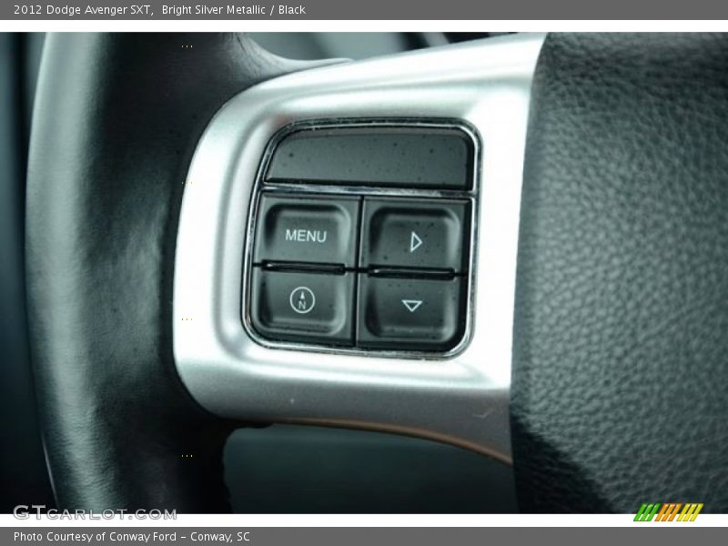 Bright Silver Metallic / Black 2012 Dodge Avenger SXT