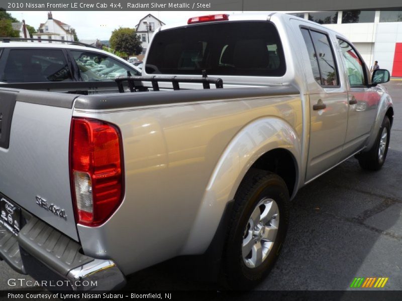 Radiant Silver Metallic / Steel 2010 Nissan Frontier LE Crew Cab 4x4