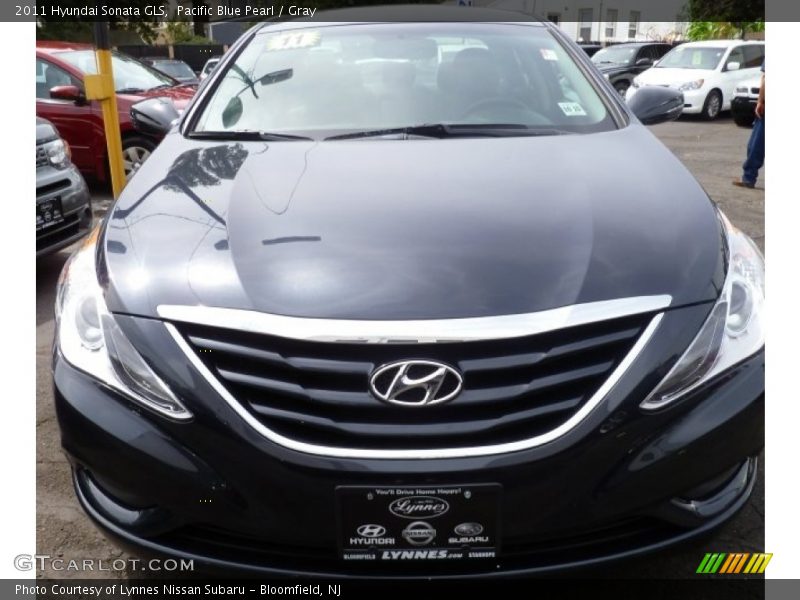 Pacific Blue Pearl / Gray 2011 Hyundai Sonata GLS