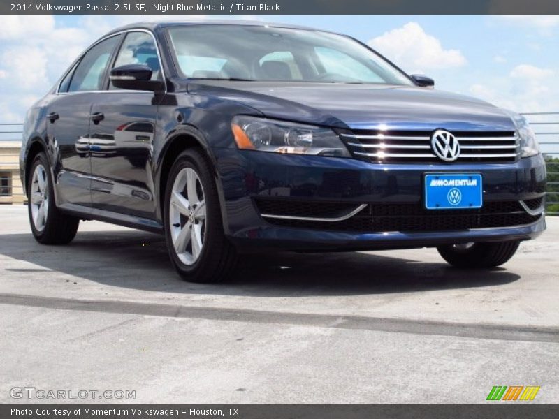 Night Blue Metallic / Titan Black 2014 Volkswagen Passat 2.5L SE