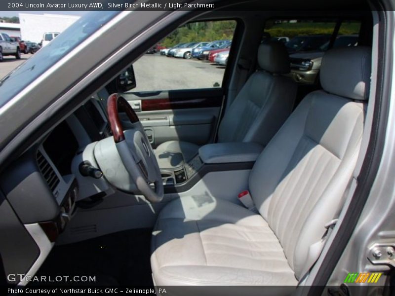 Silver Birch Metallic / Light Parchment 2004 Lincoln Aviator Luxury AWD