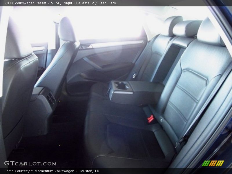 Night Blue Metallic / Titan Black 2014 Volkswagen Passat 2.5L SE