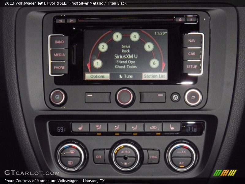 Frost Silver Metallic / Titan Black 2013 Volkswagen Jetta Hybrid SEL