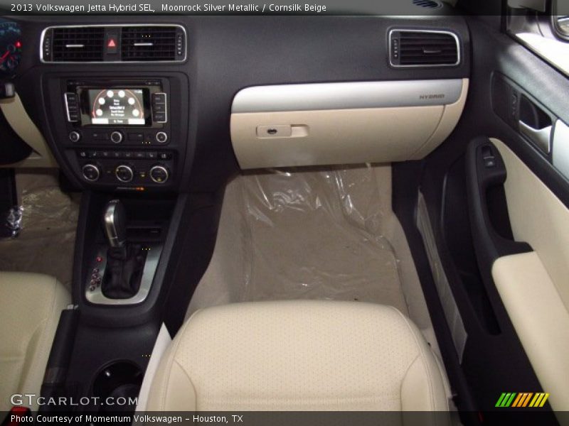 Moonrock Silver Metallic / Cornsilk Beige 2013 Volkswagen Jetta Hybrid SEL
