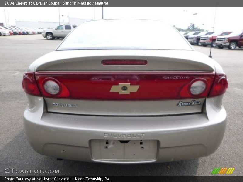Sandrift Metallic / Neutral 2004 Chevrolet Cavalier Coupe
