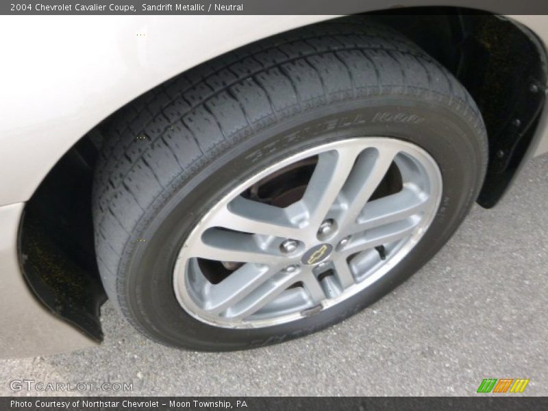 Sandrift Metallic / Neutral 2004 Chevrolet Cavalier Coupe