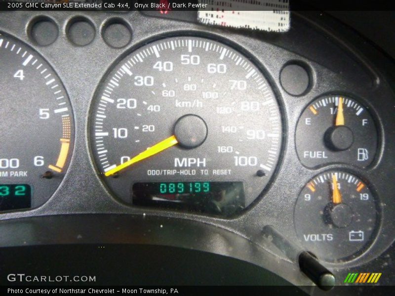 Onyx Black / Dark Pewter 2005 GMC Canyon SLE Extended Cab 4x4