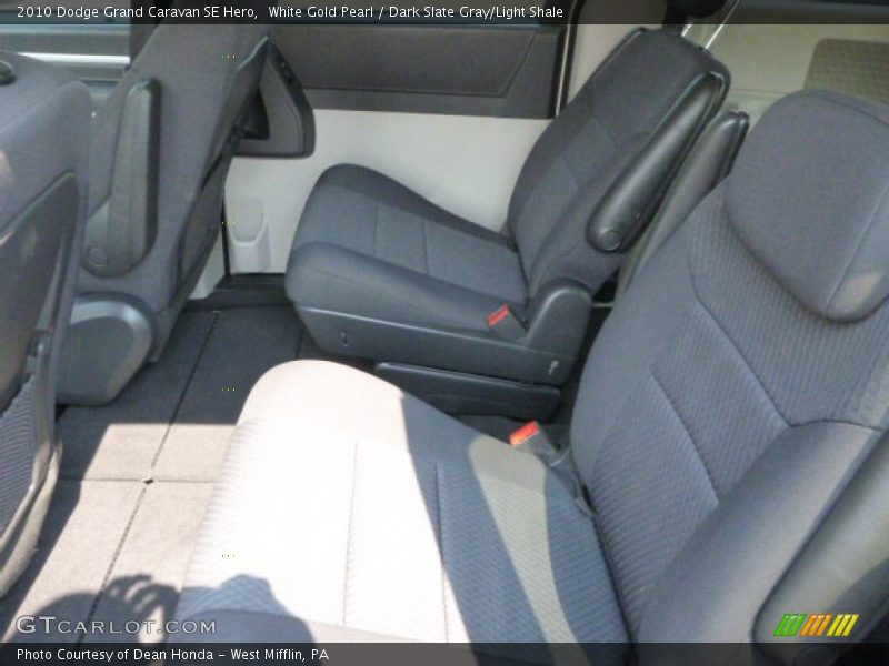 White Gold Pearl / Dark Slate Gray/Light Shale 2010 Dodge Grand Caravan SE Hero
